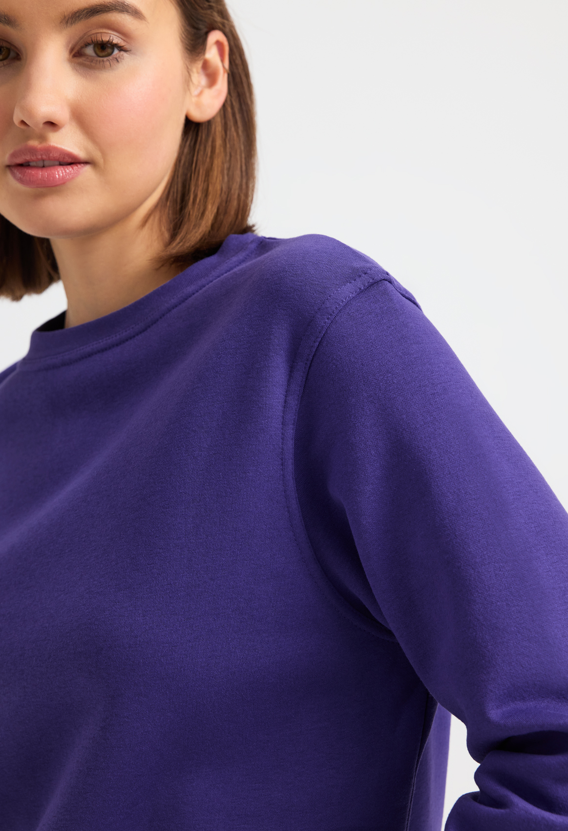Ladies Deluxe Crew Neck Sweatshirt